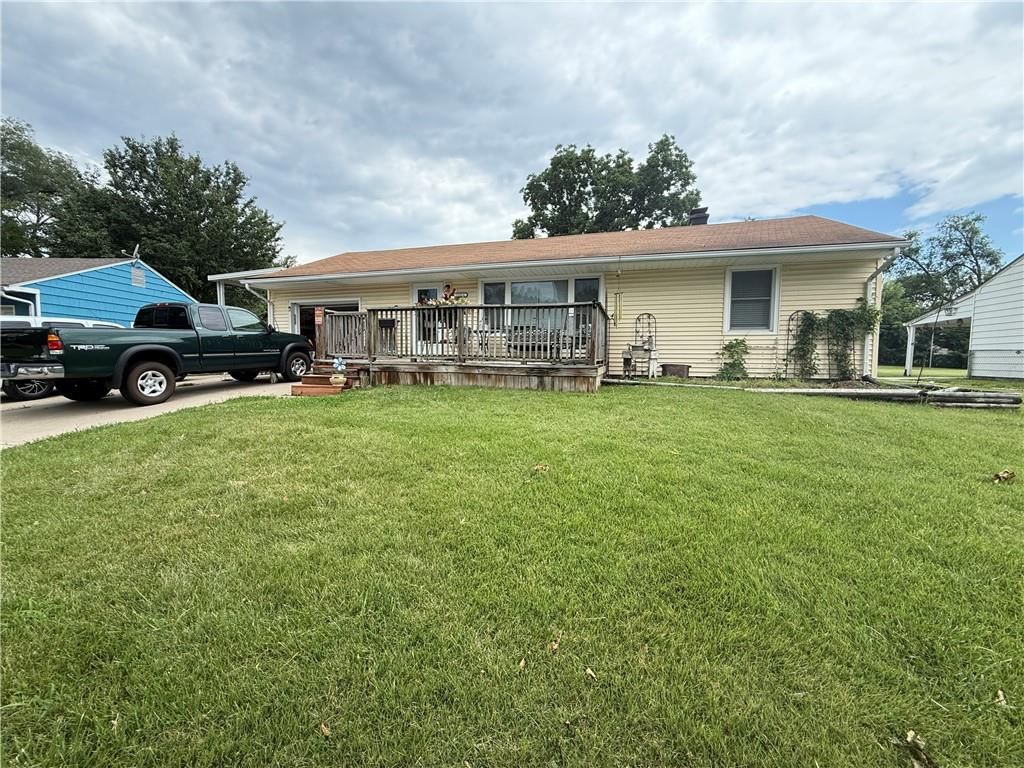 12214 E 48th Street S, Independence, MO