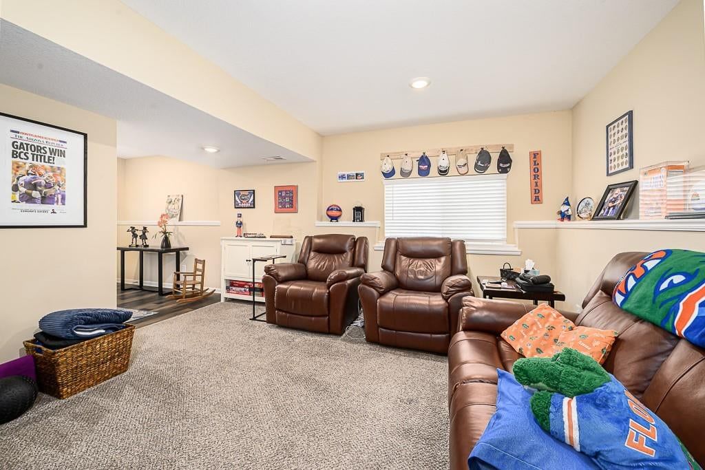 116 N McGee Street — photo 17