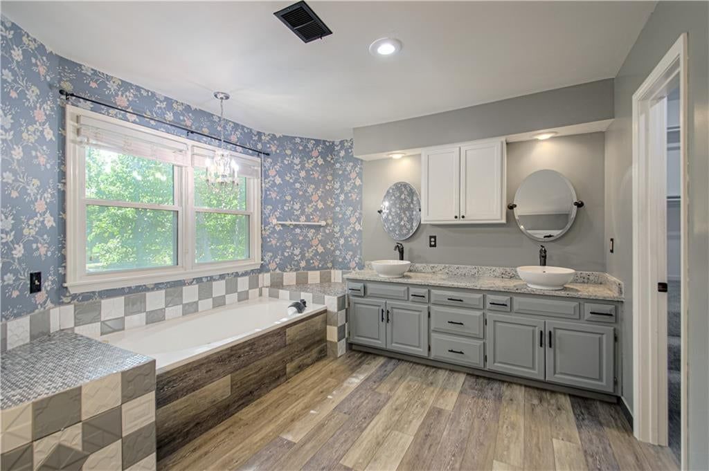 8533 Hall Street — photo 22