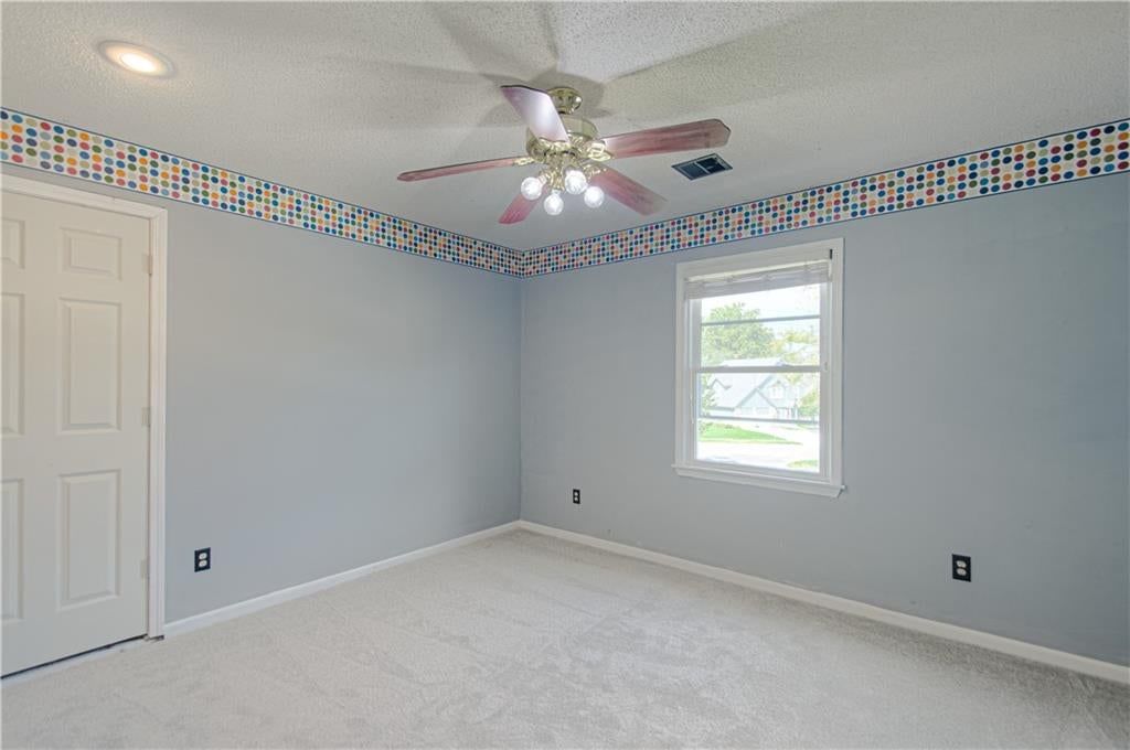 8533 Hall Street — photo 28