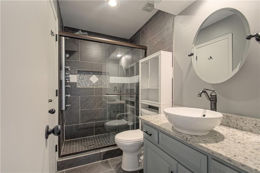 8533 Hall Street — photo 30