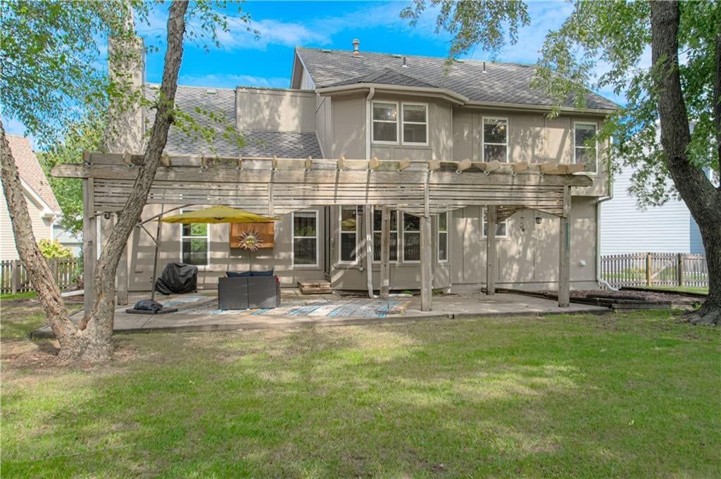8533 Hall Street — photo 49