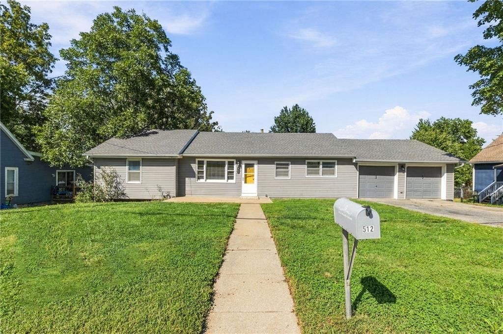 512 E Woods Street, Smithville, MO