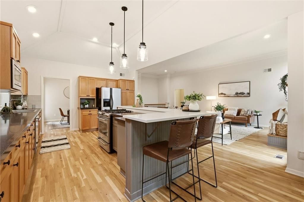 26112 W 109th Street — photo 11