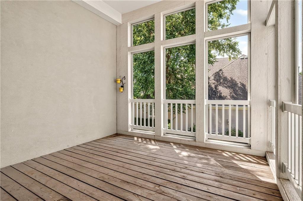 12940 Travis Street — photo 12