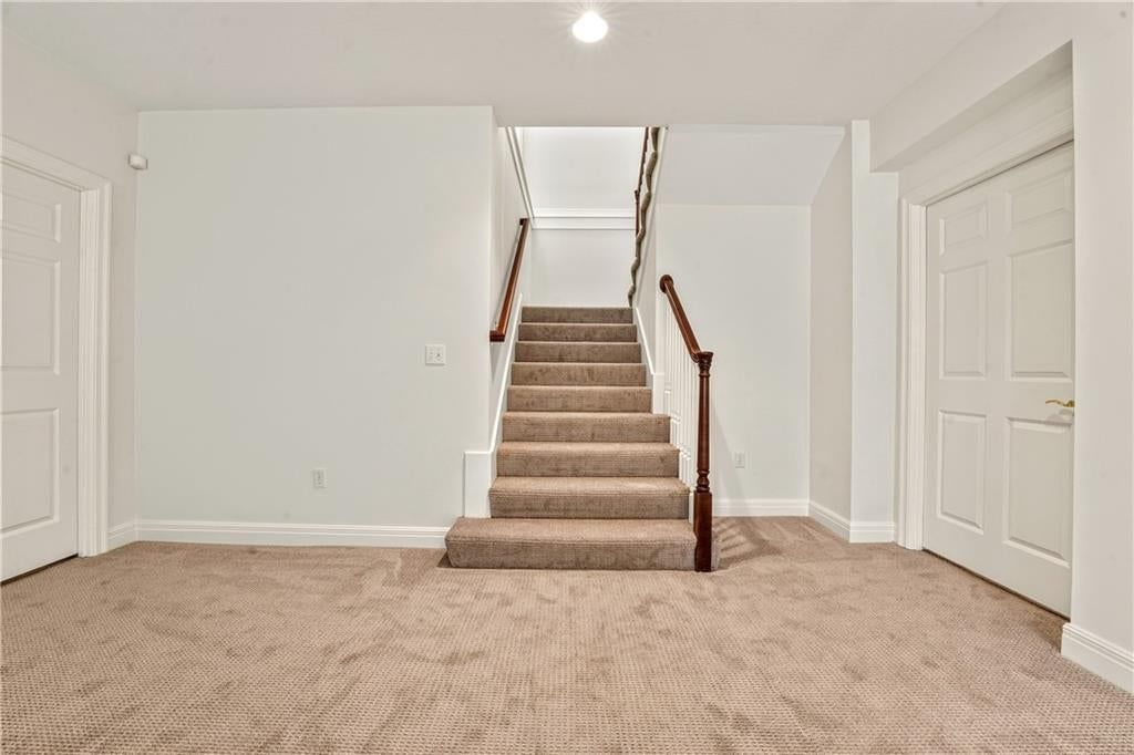 12940 Travis Street — photo 25