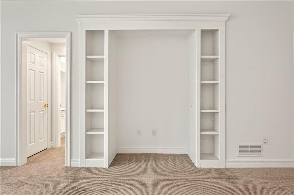 12940 Travis Street — photo 27