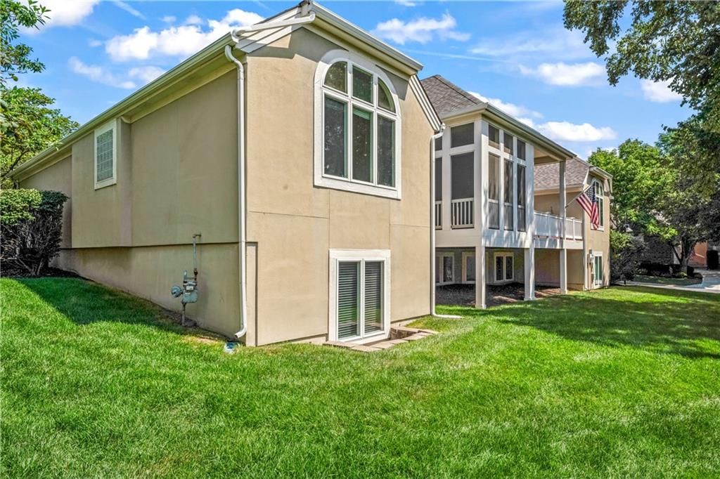 12940 Travis Street — photo 35