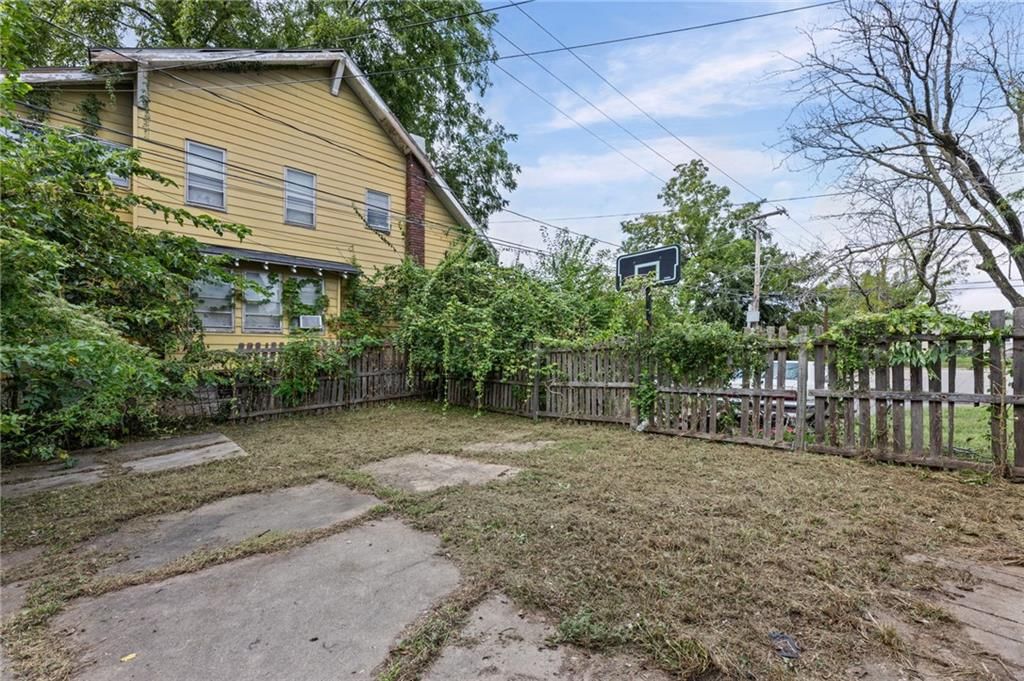 3702 Indiana Avenue — photo 20