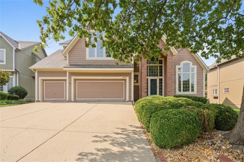 8417 Harbinger Street, Lenexa, KS