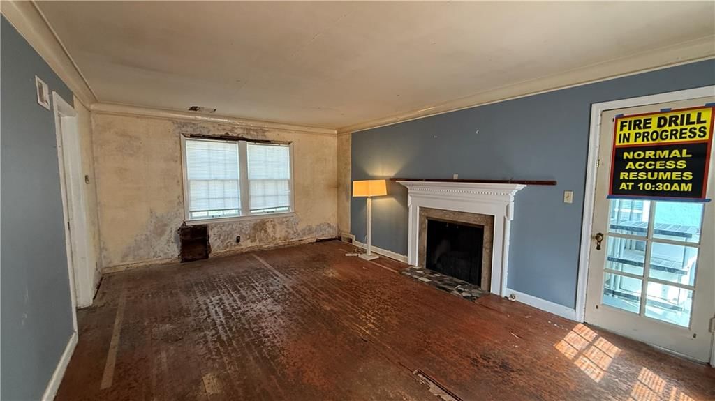 306 Meyer Boulevard E, Kansas City, MO: listing photo 2