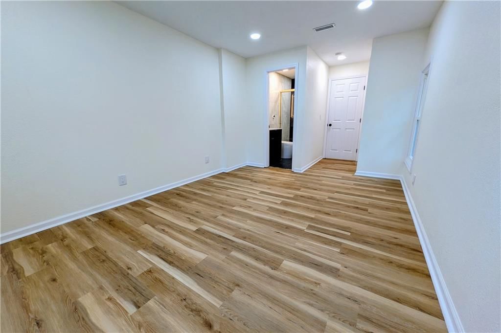 2720 N 33rd Street — photo 26