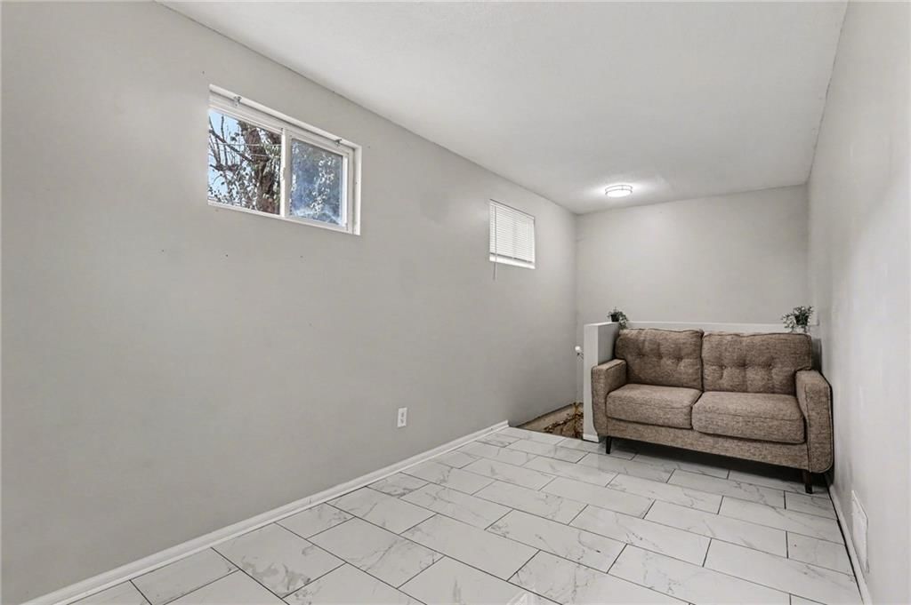 2116 Kansas Avenue — photo 11