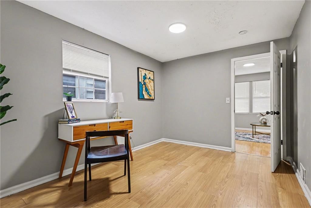 2116 Kansas Avenue — photo 13
