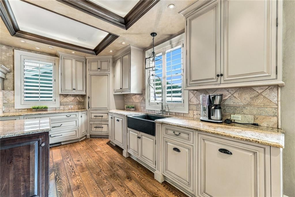 5217 Walmer Street — photo 16