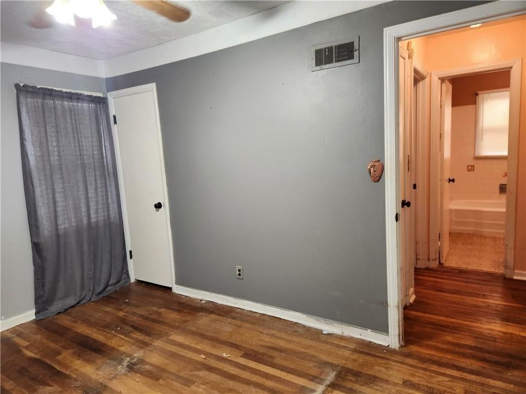 7024 Hunter Road — photo 8