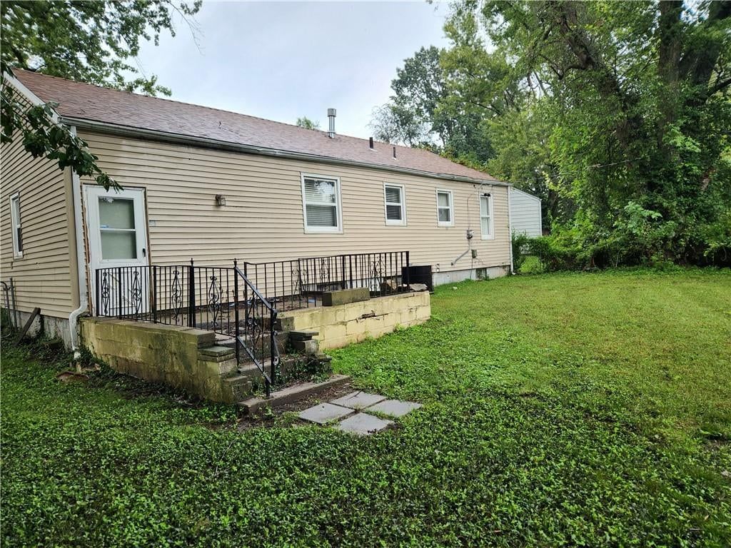 7024 Hunter Road — photo 13