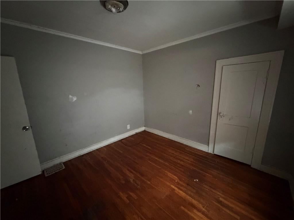 2110 E 69th Street — photo 8
