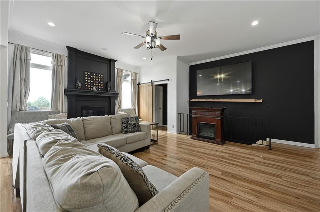 Northwest Redbud Drive — photo 11
