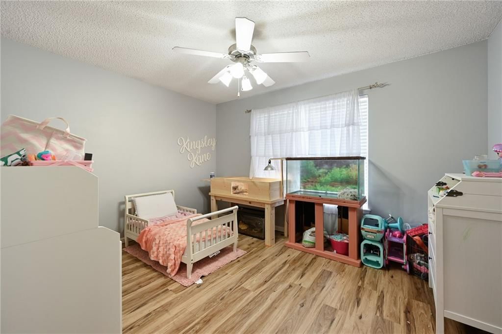 Northwest Redbud Drive — photo 15