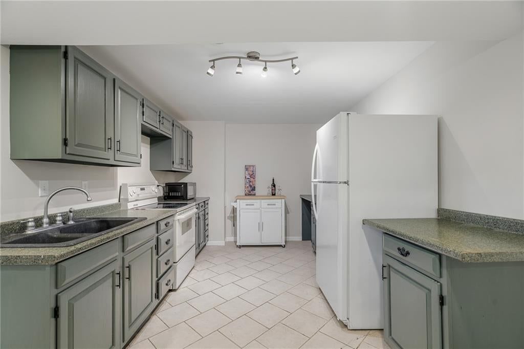6812 haskins Street — photo 37