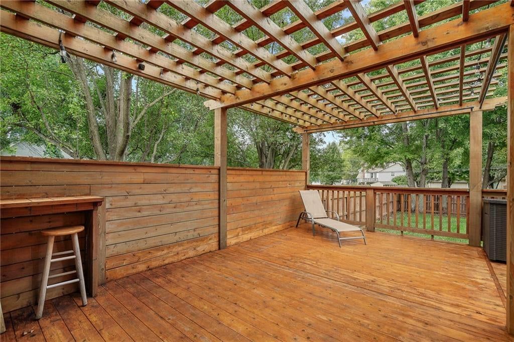 6812 haskins Street — photo 40