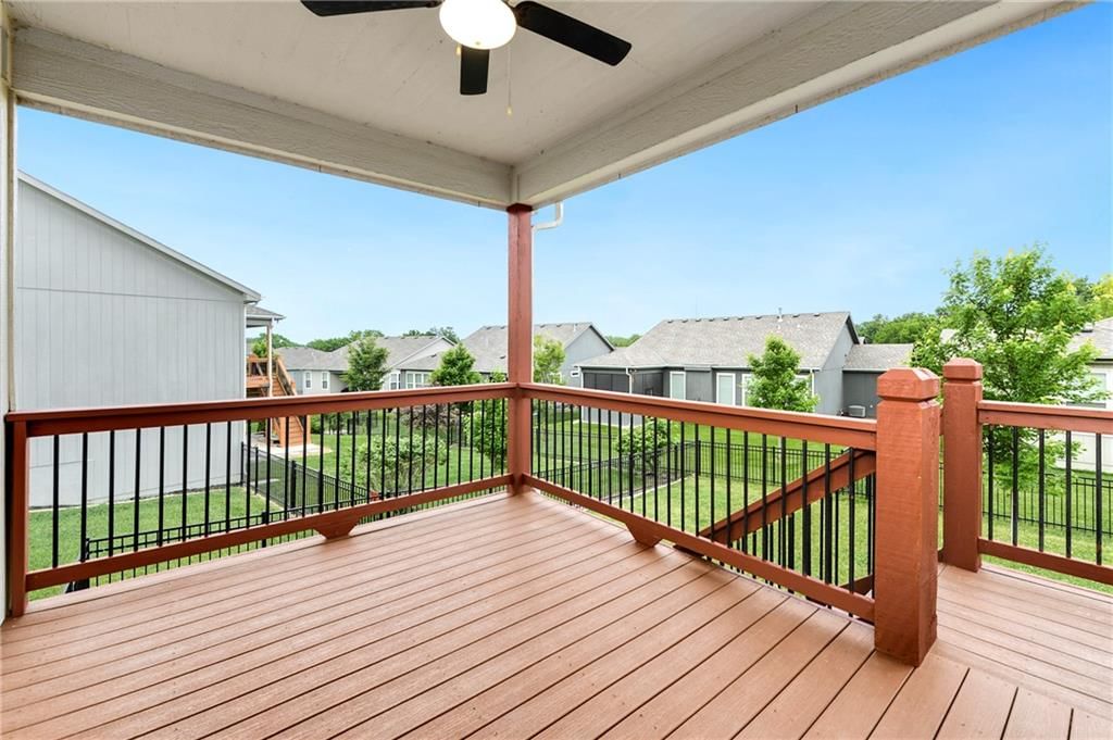 124 SE Briar Valley Lane — photo 13