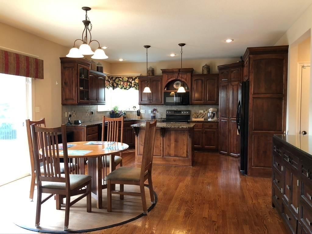 703 Willow Drive — photo 5