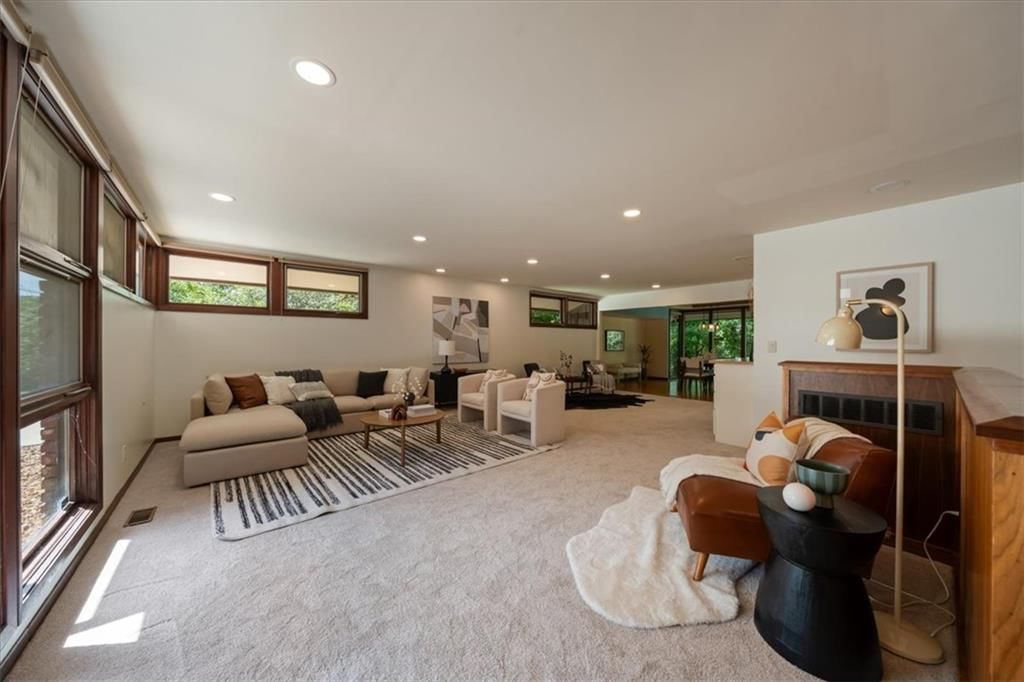2404 Orchard Lane — photo 7