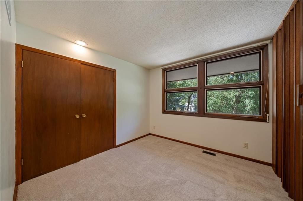 2404 Orchard Lane — photo 23