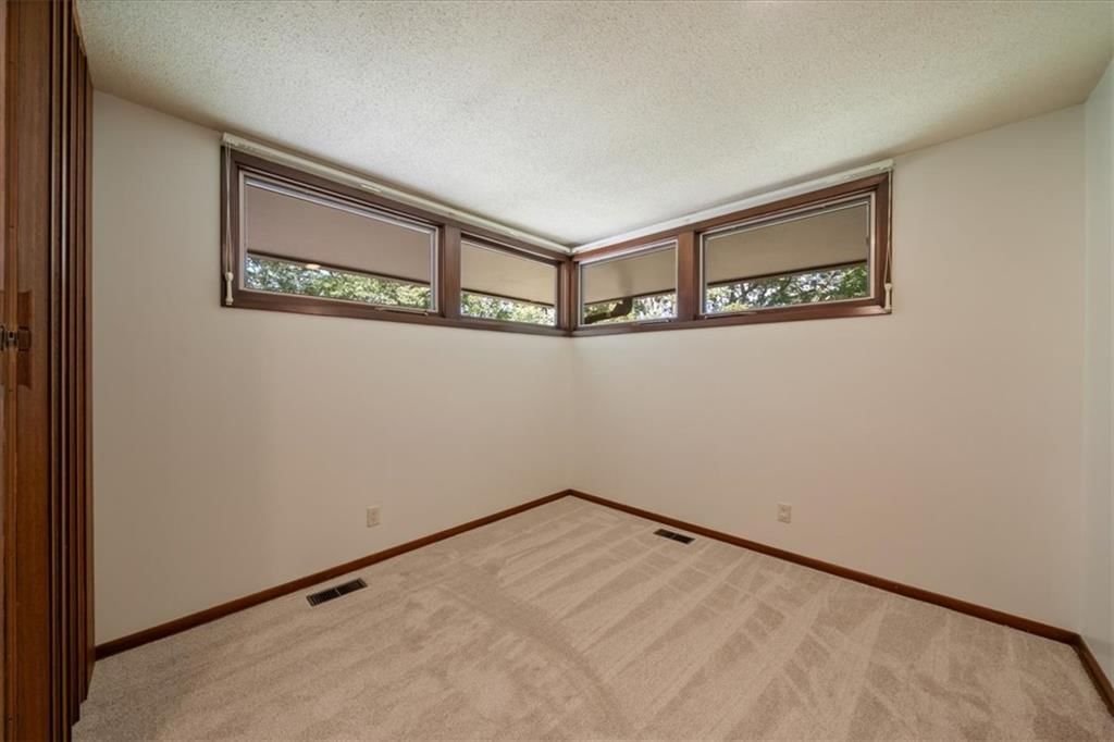 2404 Orchard Lane — photo 24