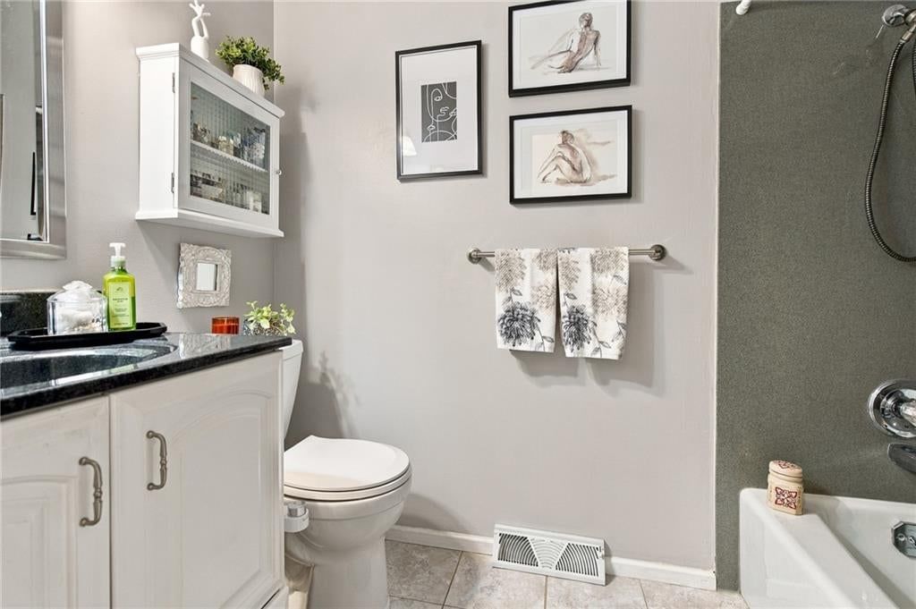 3023 Bryn Mawr Drive — photo 9