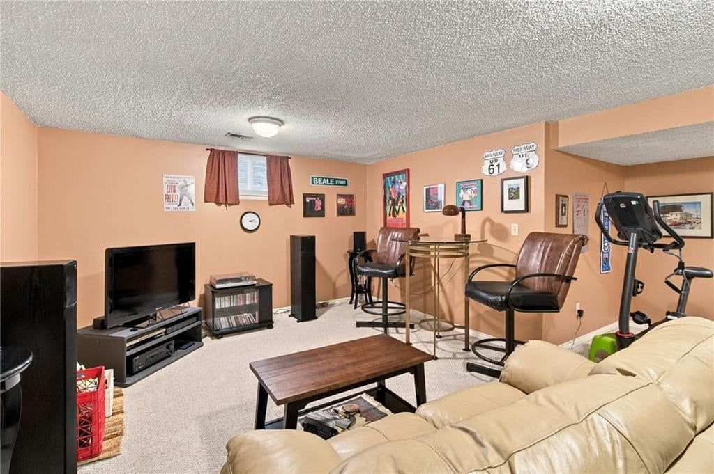 3023 Bryn Mawr Drive — photo 27
