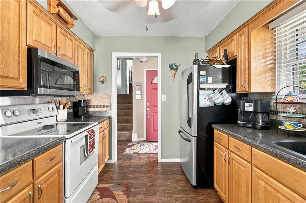 3023 Bryn Mawr Drive — photo 31