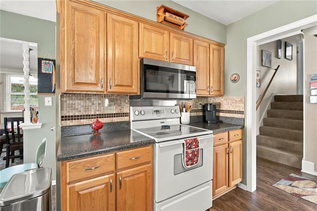 3023 Bryn Mawr Drive — photo 32