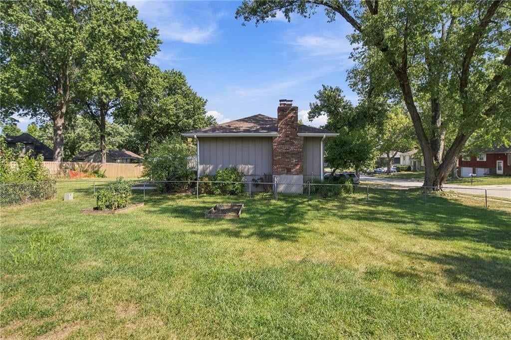 3023 Bryn Mawr Drive — photo 34