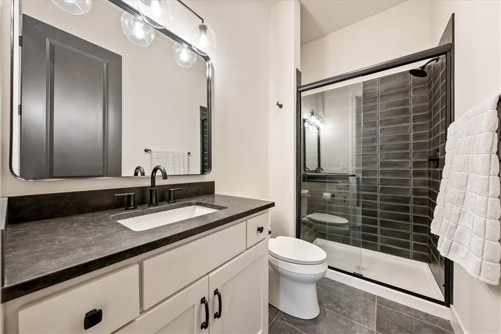 3205 W 149th Street — photo 33