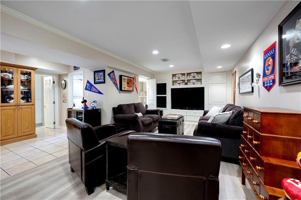 14941 Benson Street — photo 41