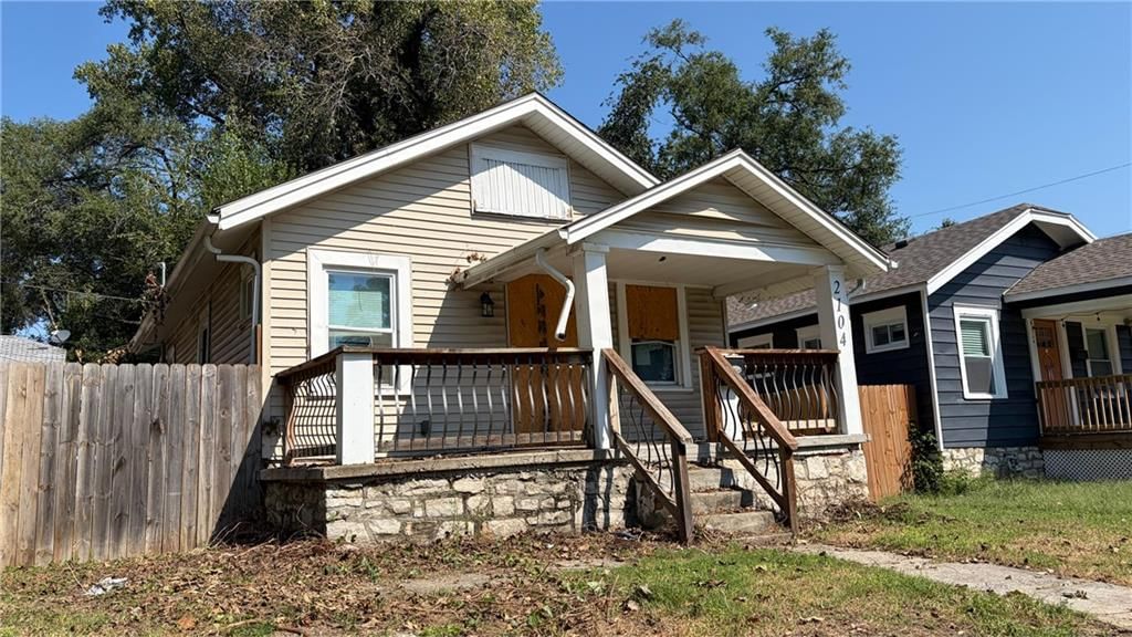 2104 E 59th Street, Kansas City, MO