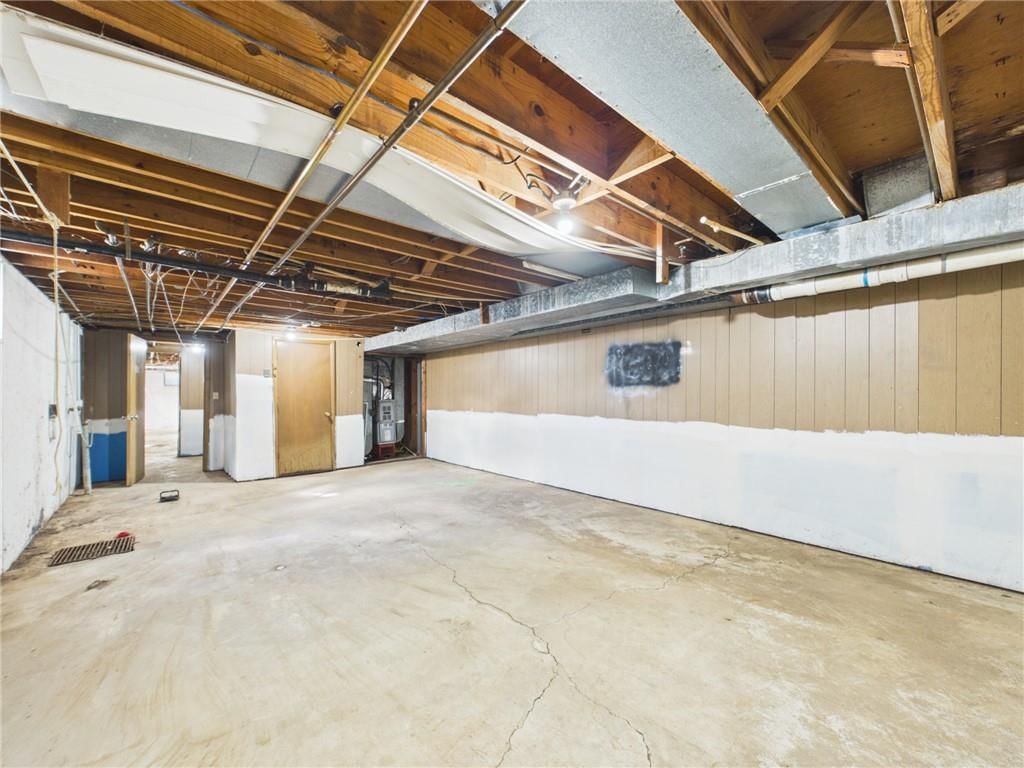 8030 Campbell Street — photo 25