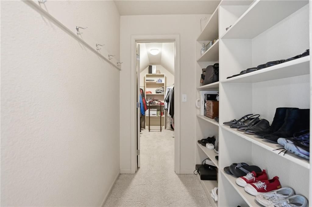 14329 Hayes Street — photo 39
