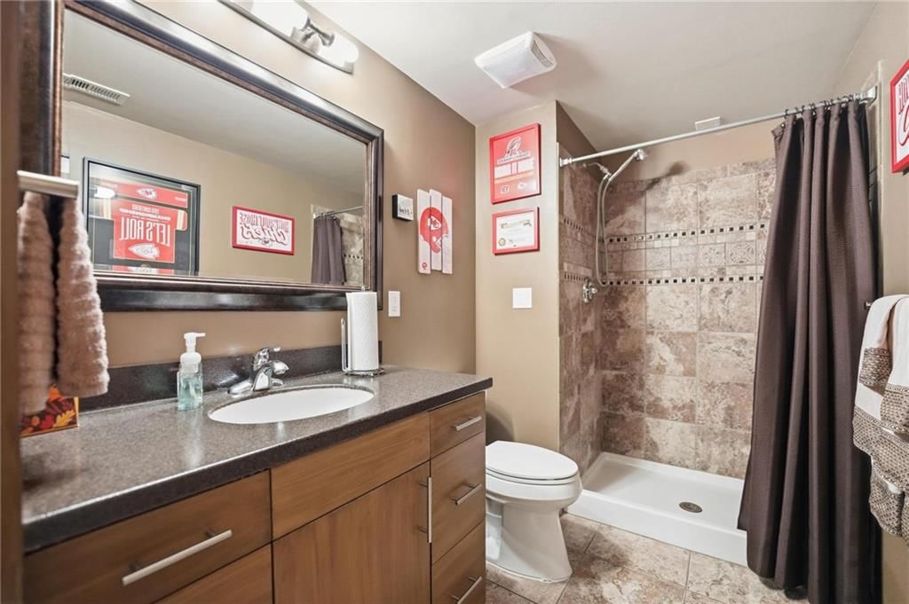 14329 Hayes Street — photo 59