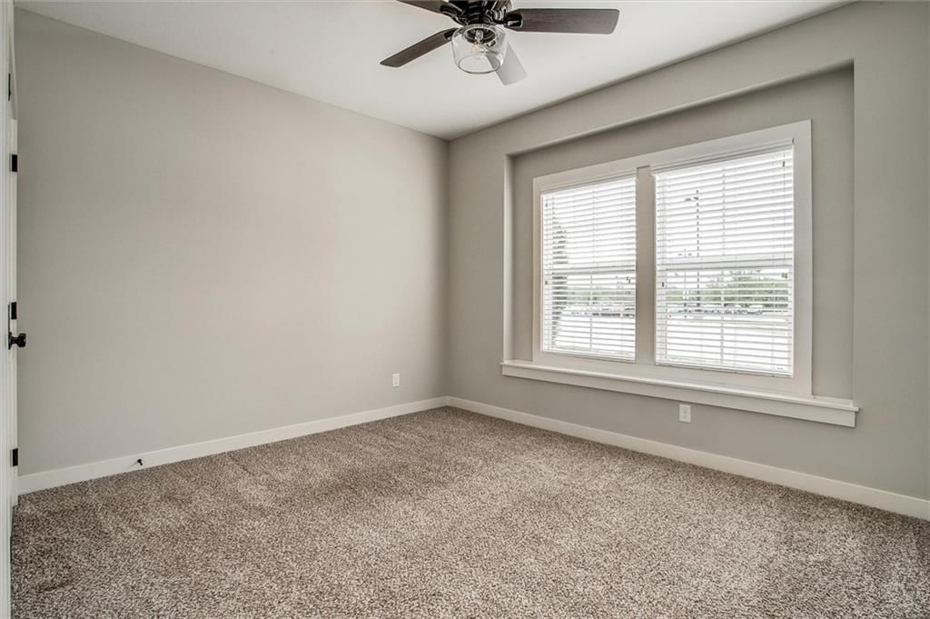 8117 N Farley Avenue — photo 17