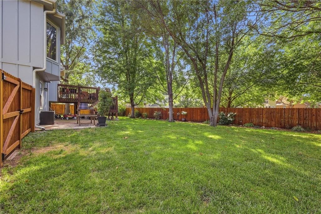 11930 S Hallet Street — photo 7