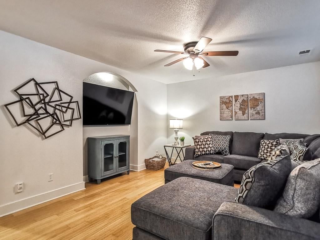 4500 Jefferson Street — photo 13