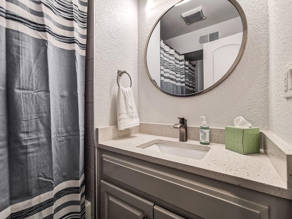 4500 Jefferson Street — photo 17