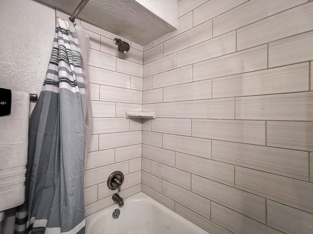 4500 Jefferson Street — photo 18