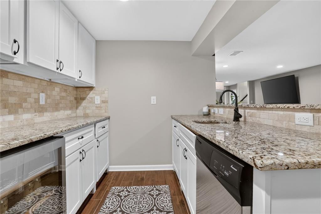 4229 W 98th Street — photo 31