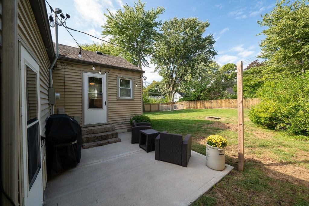 6126 Metcalf Lane — photo 42