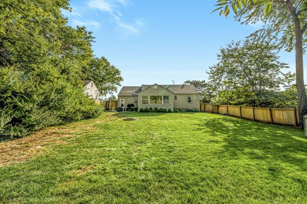 6126 Metcalf Lane — photo 44